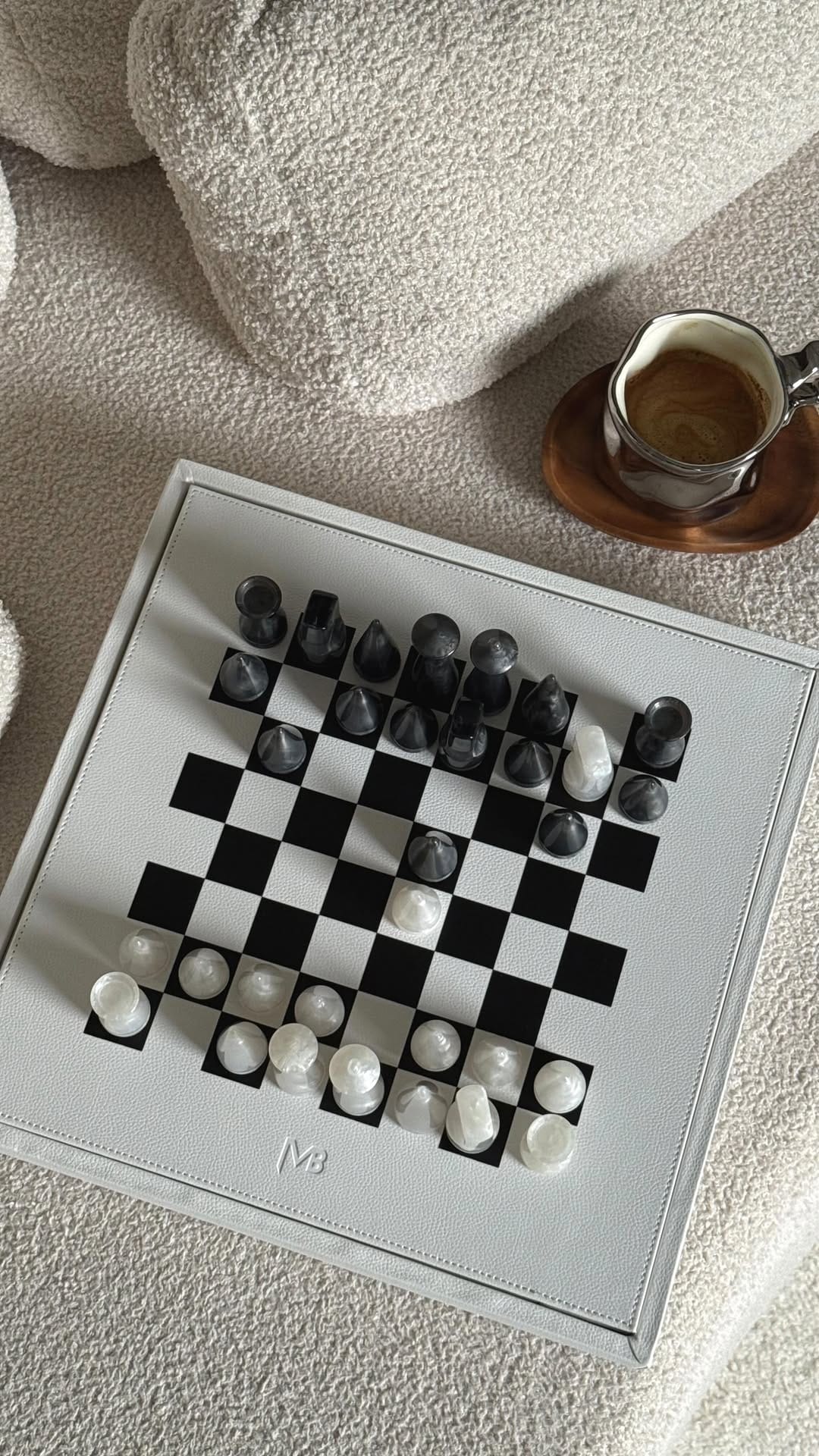 Post 10 by Elisa Mennier on Instagram (video)