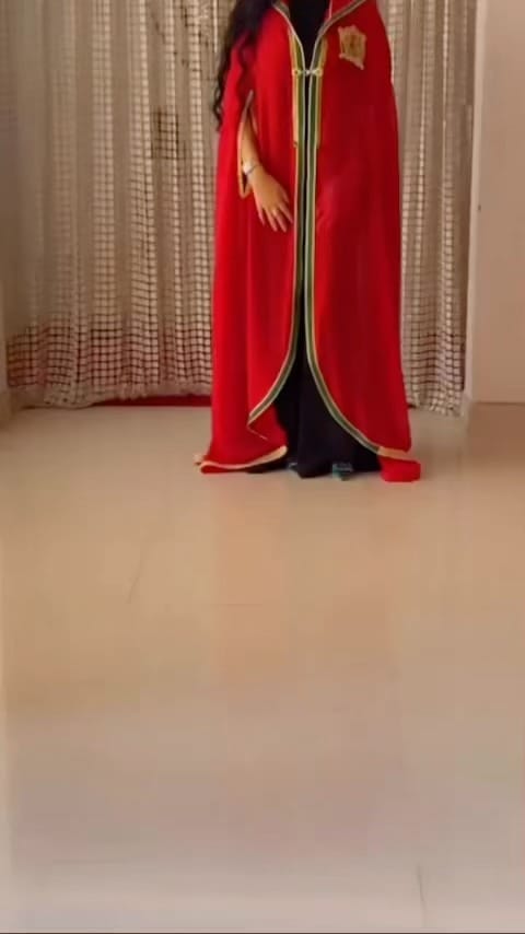Post 4 by asmae_beniisa💕 on Instagram (video)
