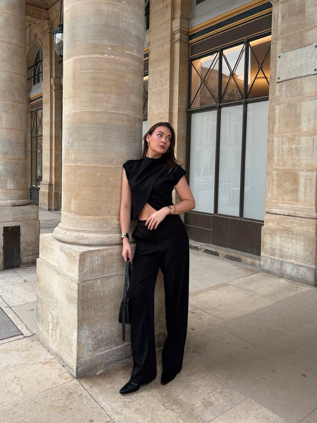 Post 2 by Elsa on Instagram (carousel)