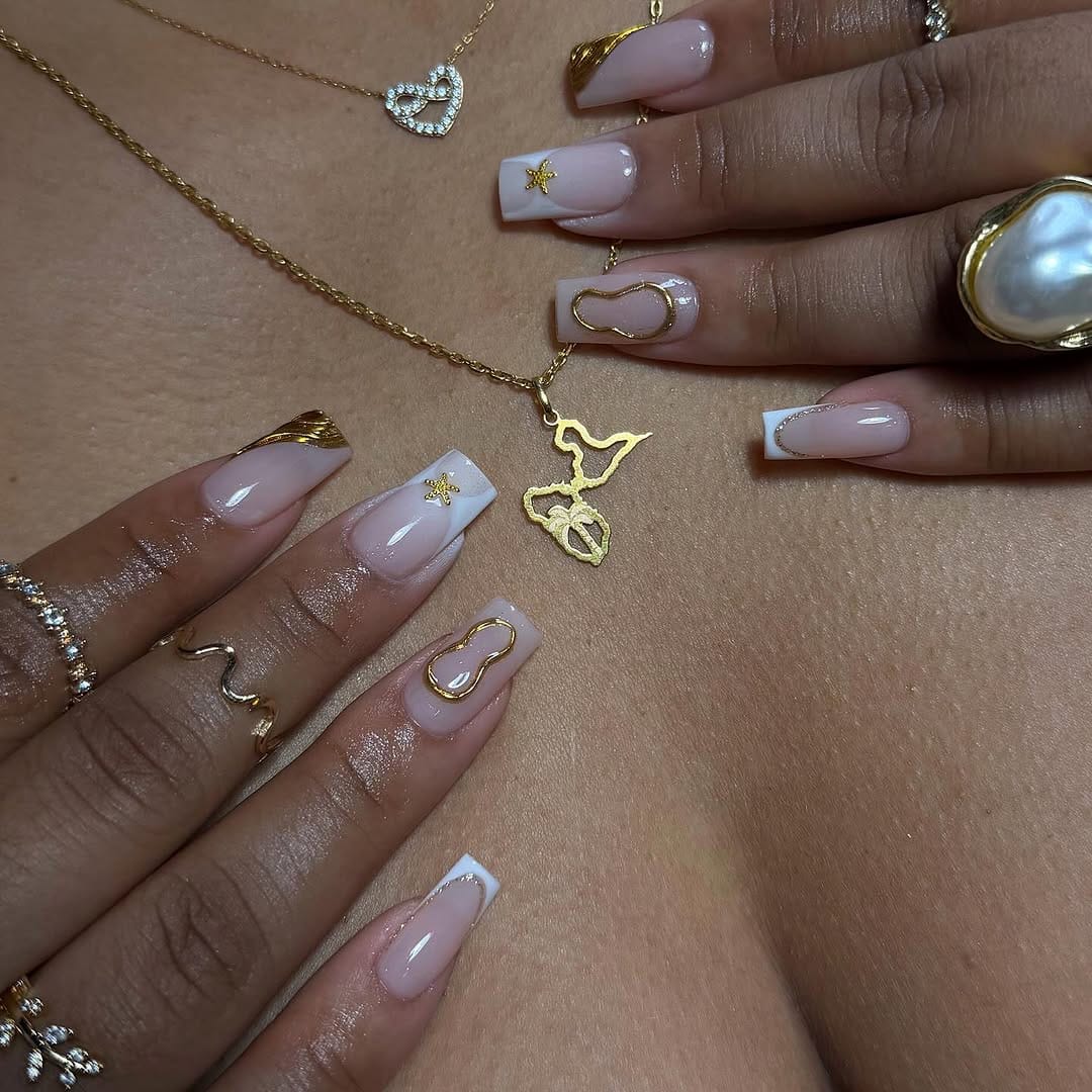 Post 6 by 𝐍𝐀𝐈𝐋𝐒 𝐆𝐔𝐀𝐃𝐄𝐋𝐎𝐔𝐏𝐄 💅🏾 on Instagram (carousel)
