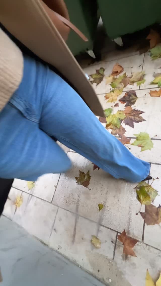 Post 7 by DJENNA on Instagram (video)