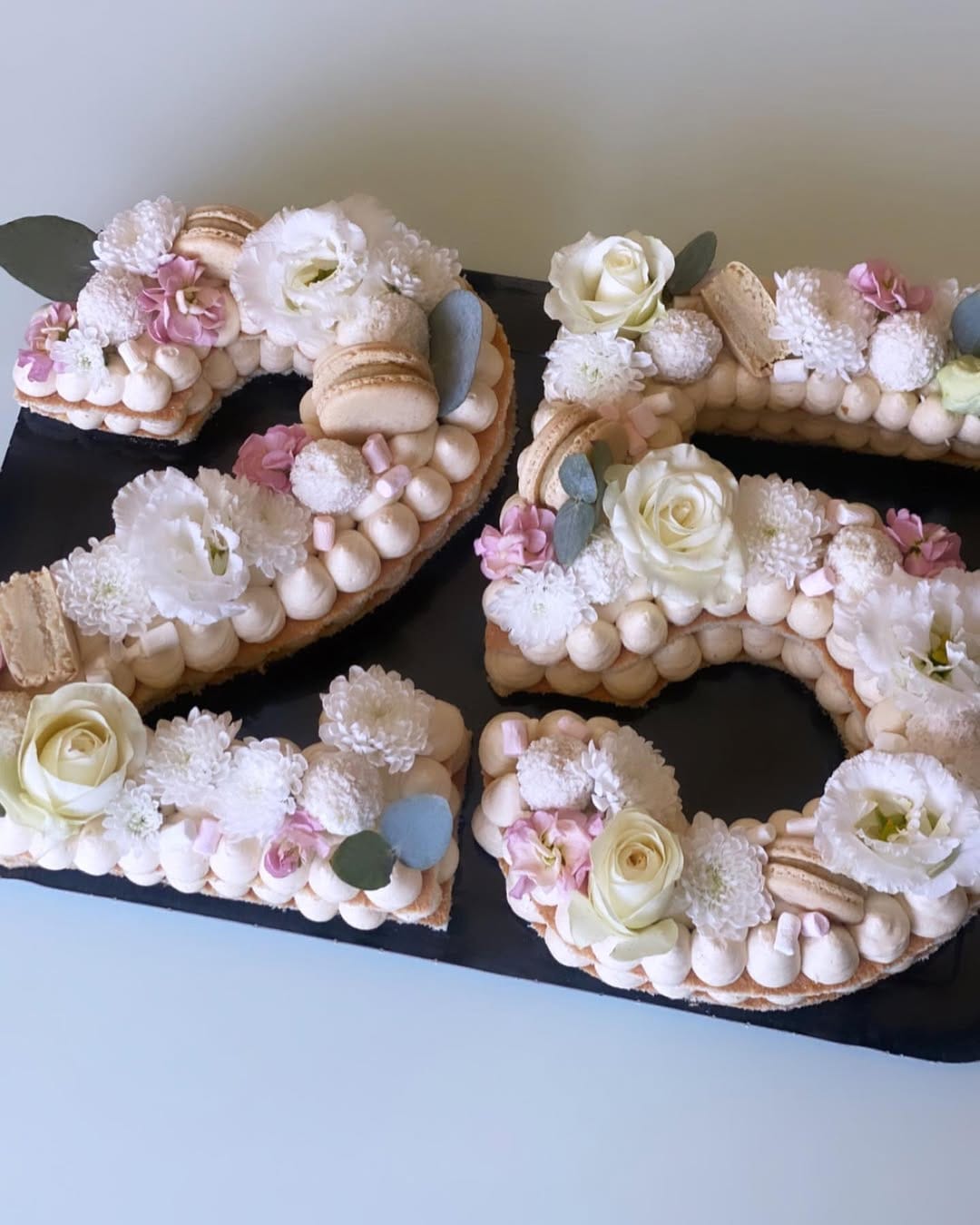 Post 4 by RECETTE & VENTE  DE PATISSERIE on Instagram (carousel)