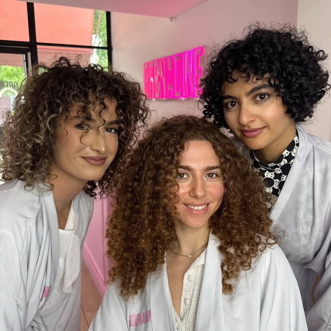 Post 8 by 𝗚𝗥𝗘𝗡𝗔𝗗𝗜𝗡𝗘 𝗛𝗔𝗜𝗥 on Instagram (carousel)