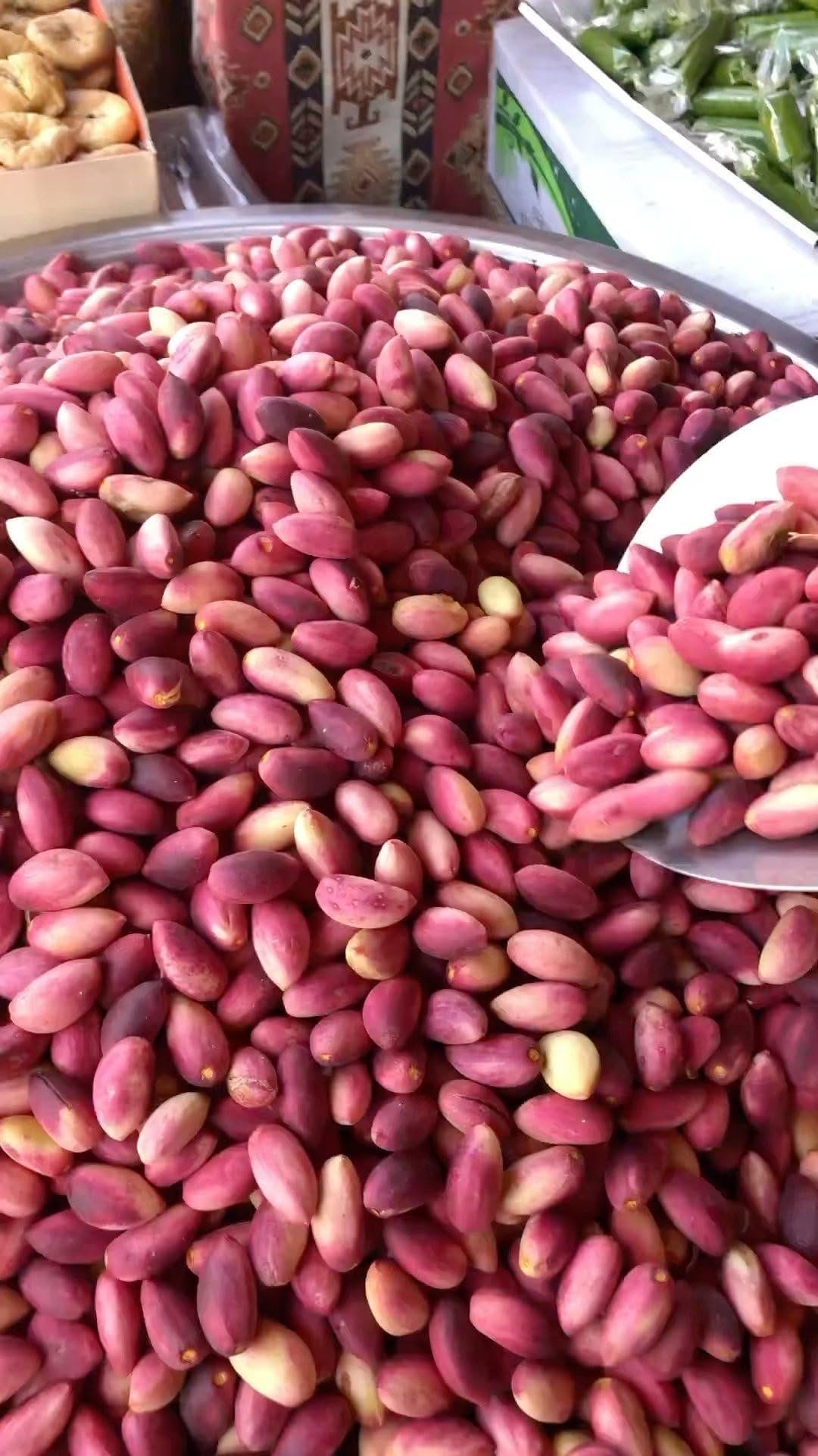 Post 9 by Çapa Fıstık® (Yöresel Ürünler) on Instagram (video)