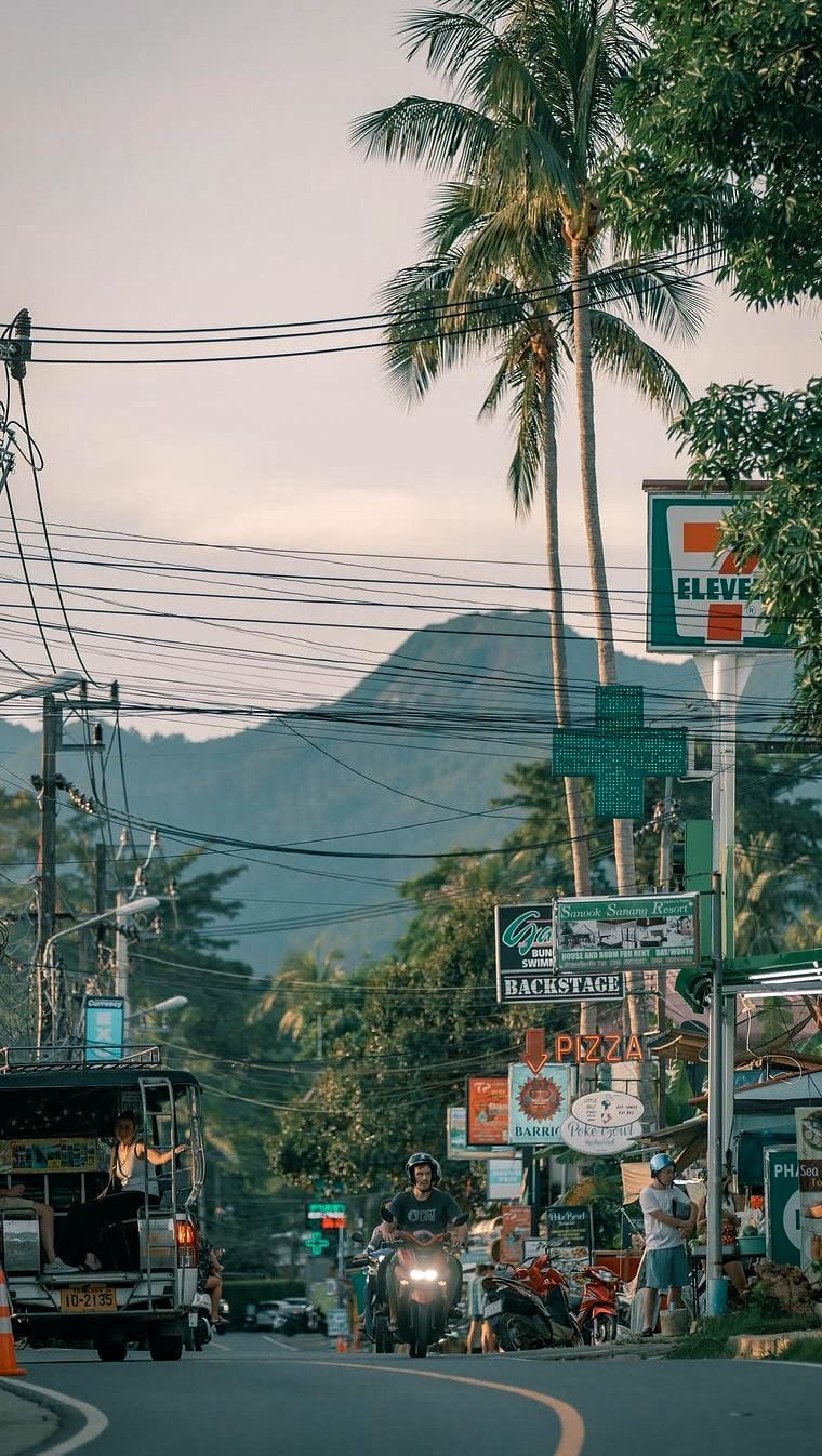 Post 6 by TRISTAN MAURISSE on Instagram (video)