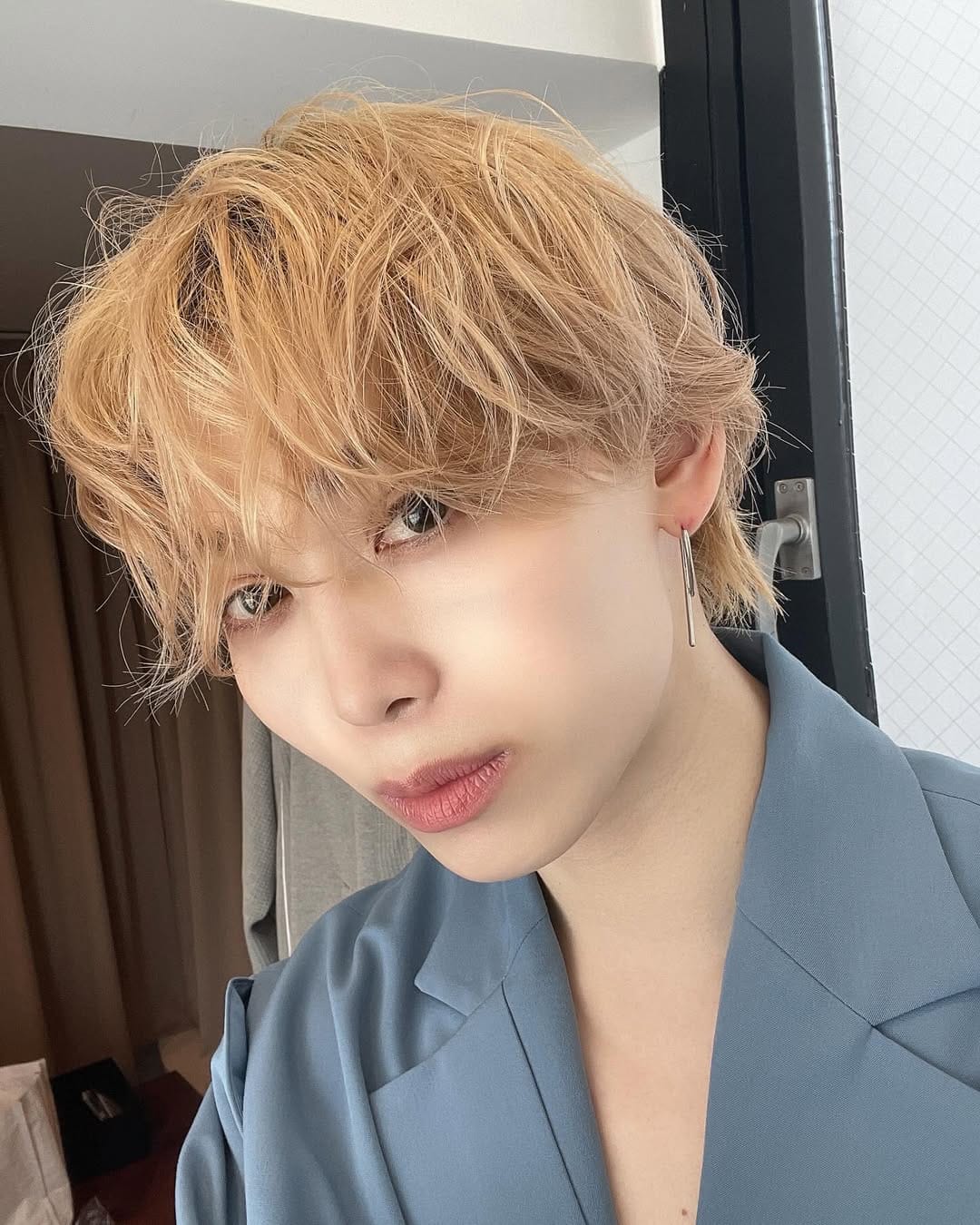 Post 9 by 青山Ray春翔 on Instagram (carousel)