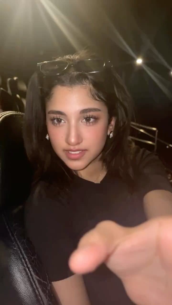 Post 10 by 𝑳 𝑰 𝑳 𝑨 on Instagram (video)