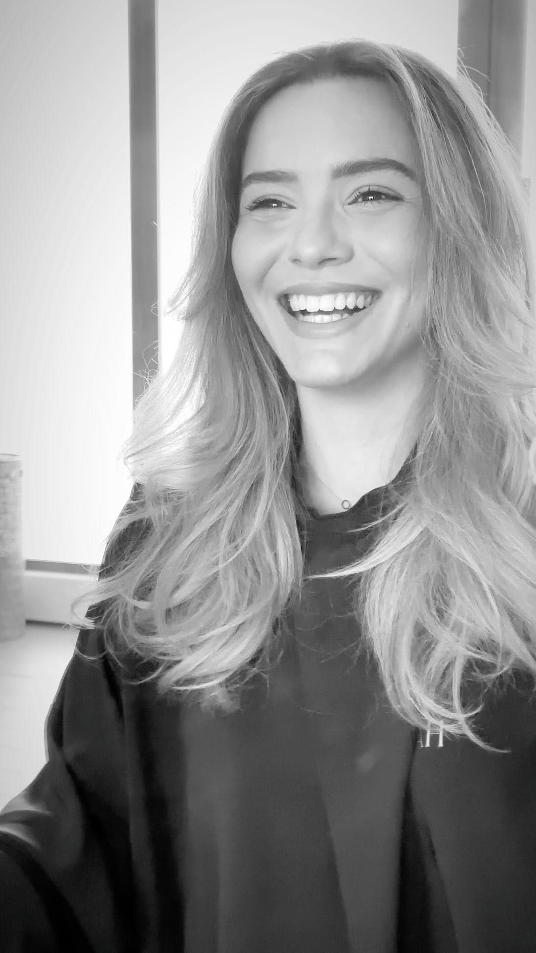 Post 5 by - SALON HAIR SPA MARSEILLE - MASSAGE CRANIEN - SCALP CURE - on Instagram (video)