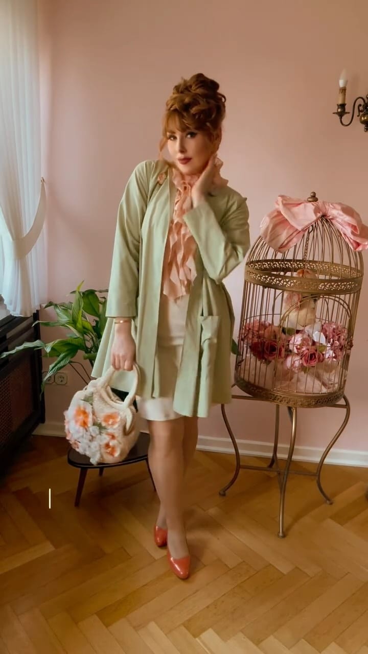 Post 10 by Ronja Morgenstern on Instagram (video)