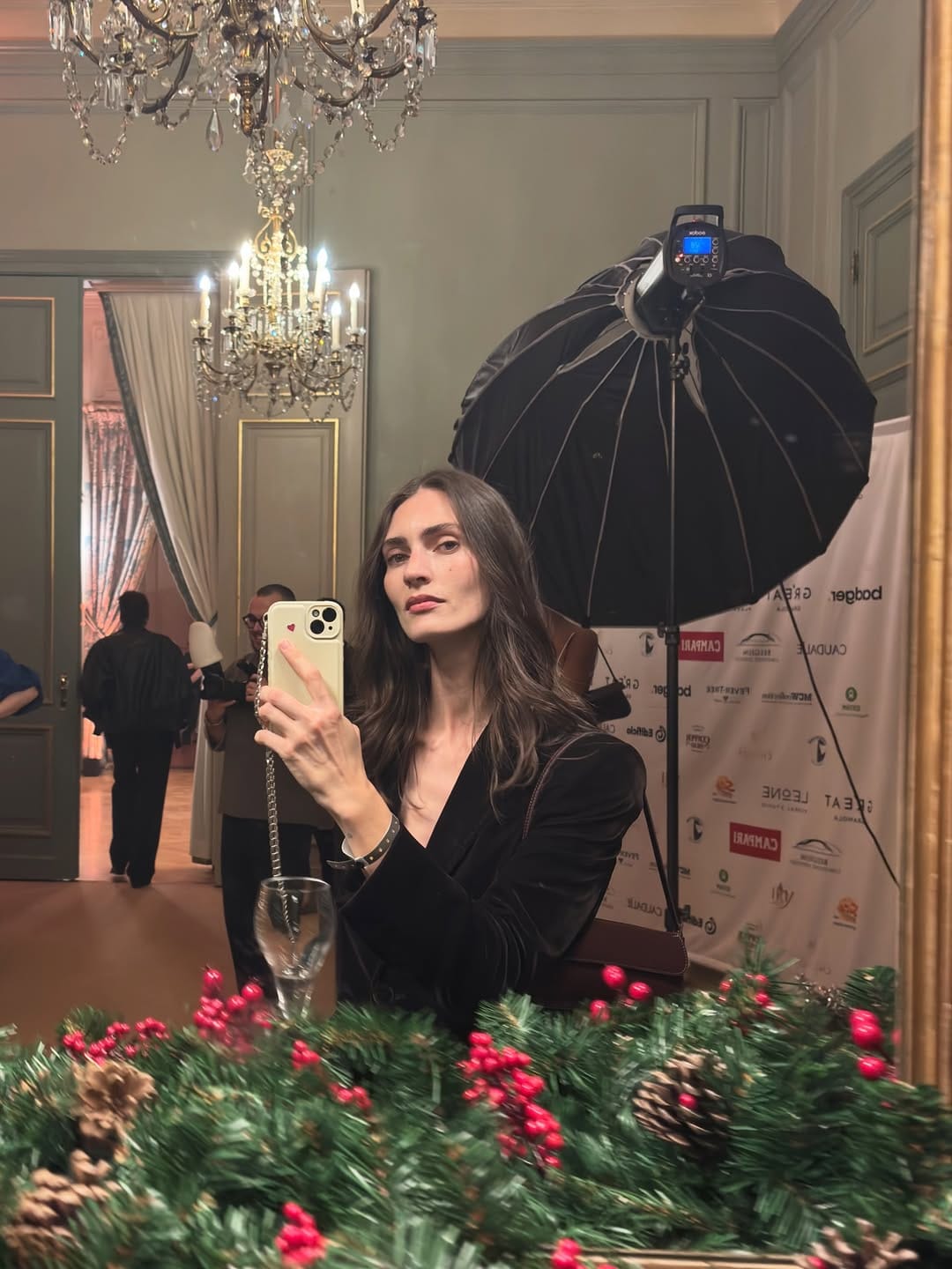Post 3 by Marine Deleeuw on Instagram (carousel)