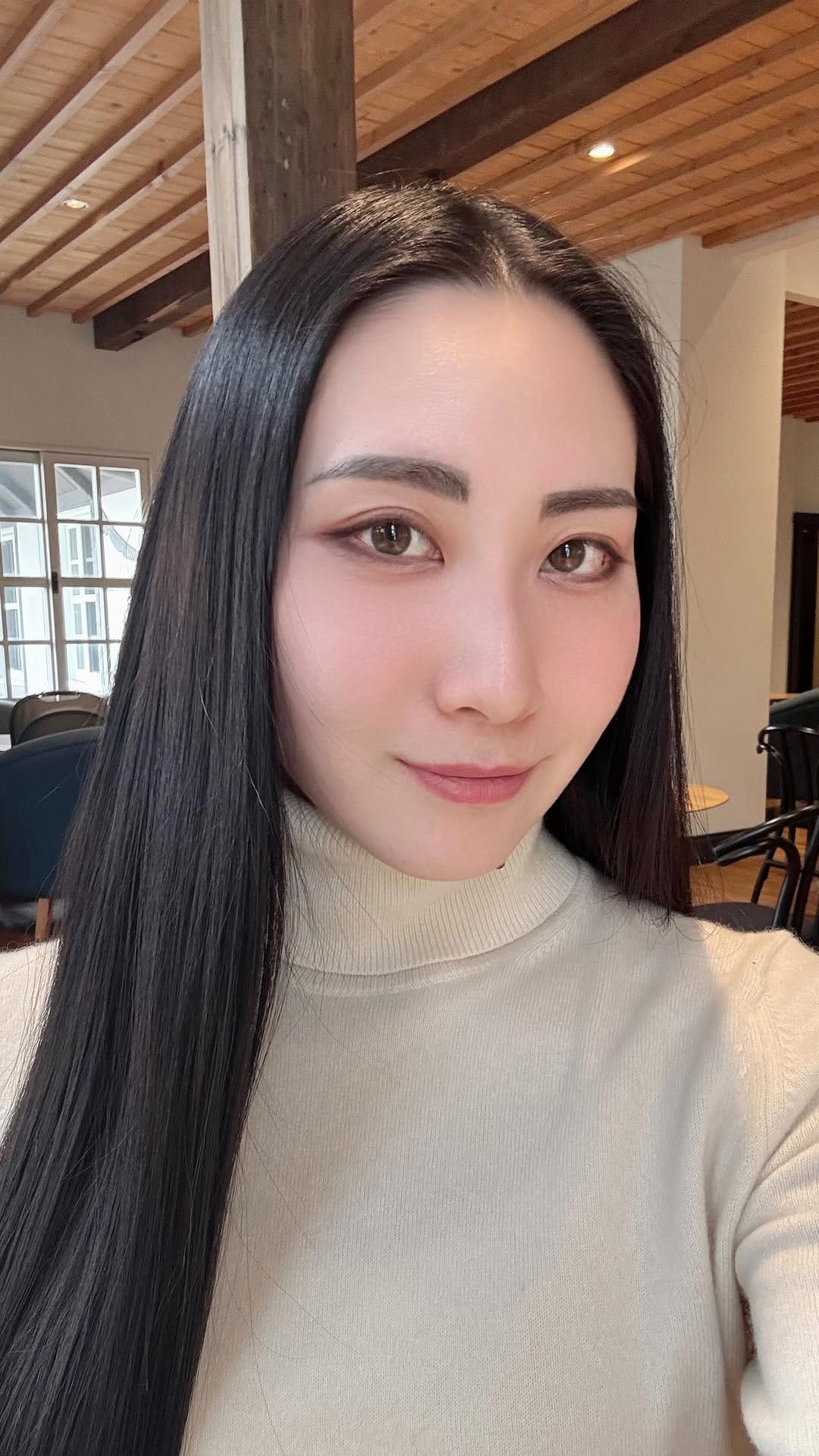 Post 1 by ono aya / 大能 彩 on Instagram (video)