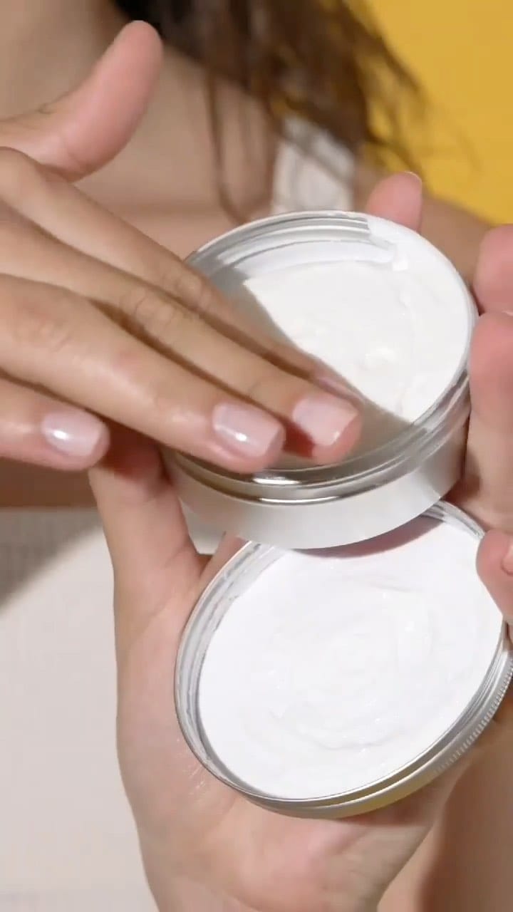 Post 6 by Polaar Skincare UK on Instagram (video)