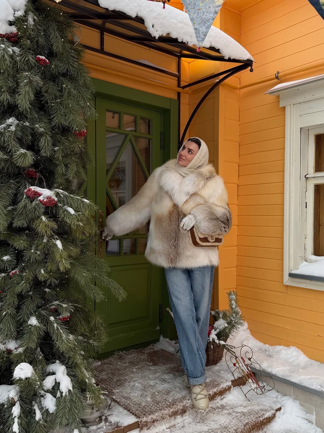 Post 8 by Natalie Kay | Timeless Elegance on Instagram (carousel)