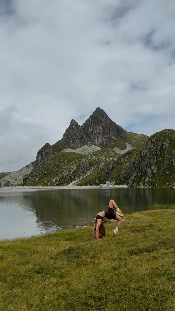 Post 5 by AURORE ZUCCHINALI on Instagram (video)