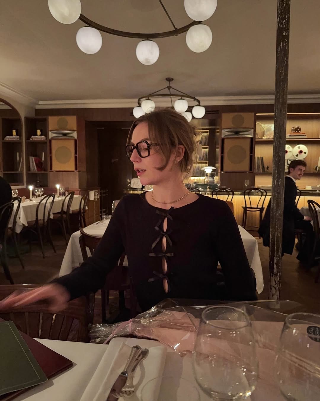 Post 4 by Emma Vsn on Instagram (carousel)