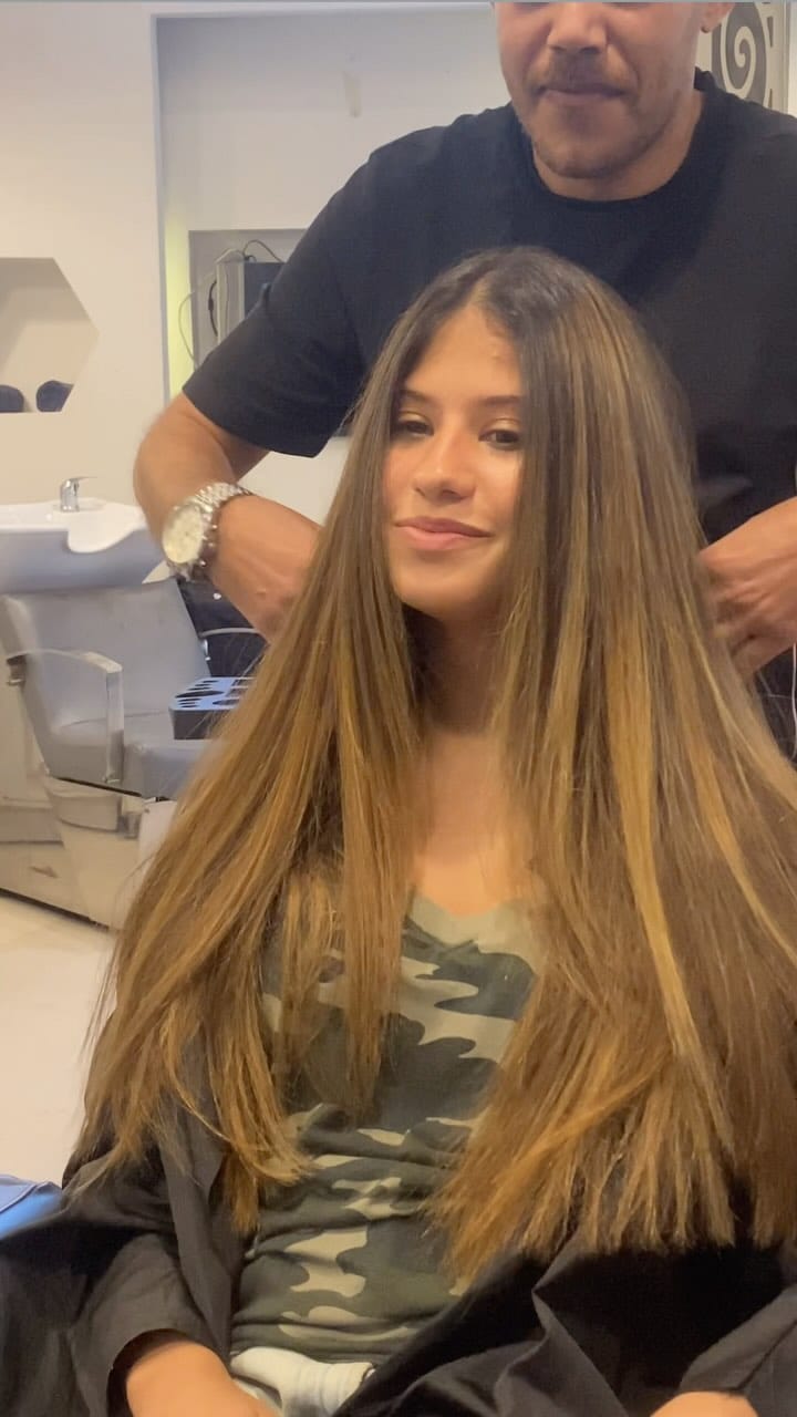 Post 4 by Desiree salon on Instagram (video)