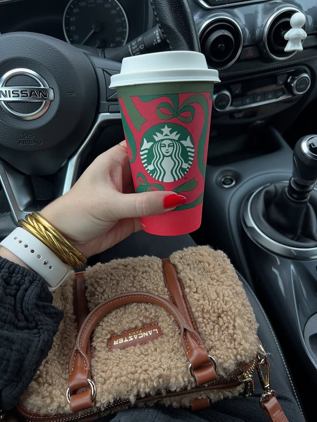Post 8 by Pauline on Instagram (image)