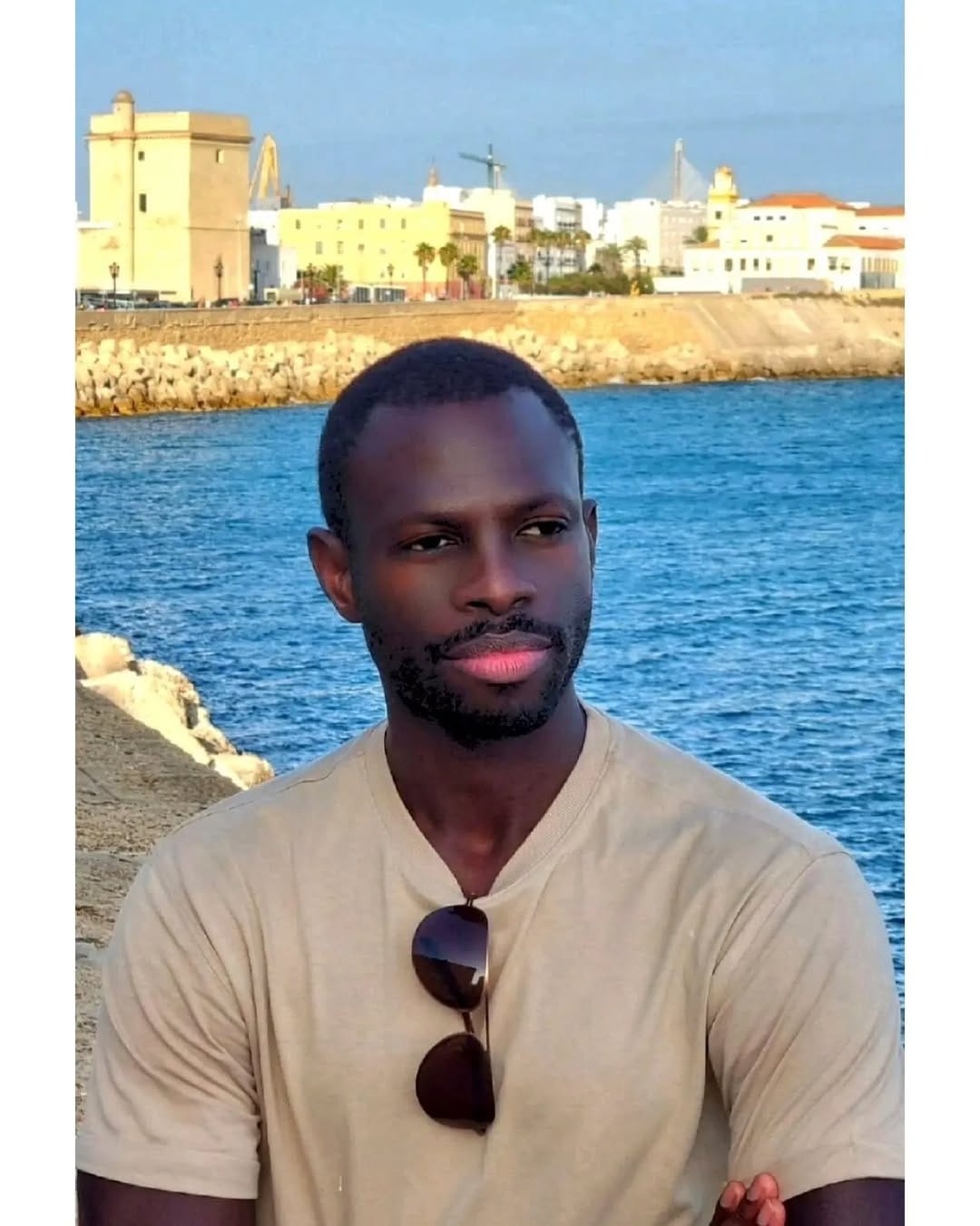 Post 6 by JF🇸🇳🇨🇵 on Instagram (image)