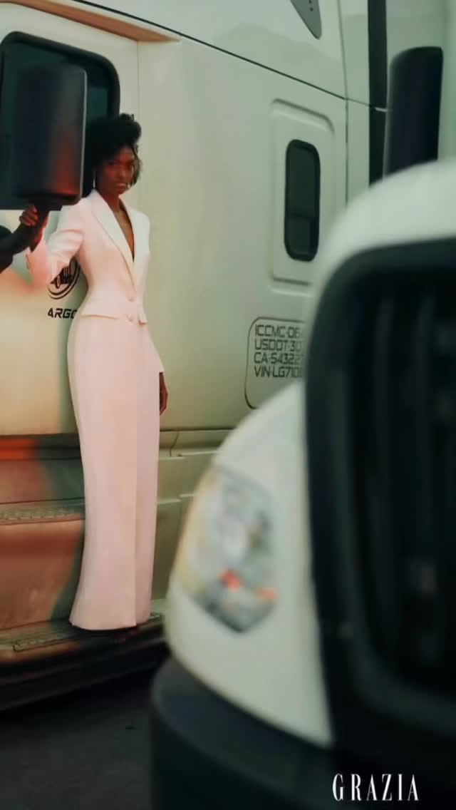 Post 1 by @hilarymarie7 on Instagram (video)