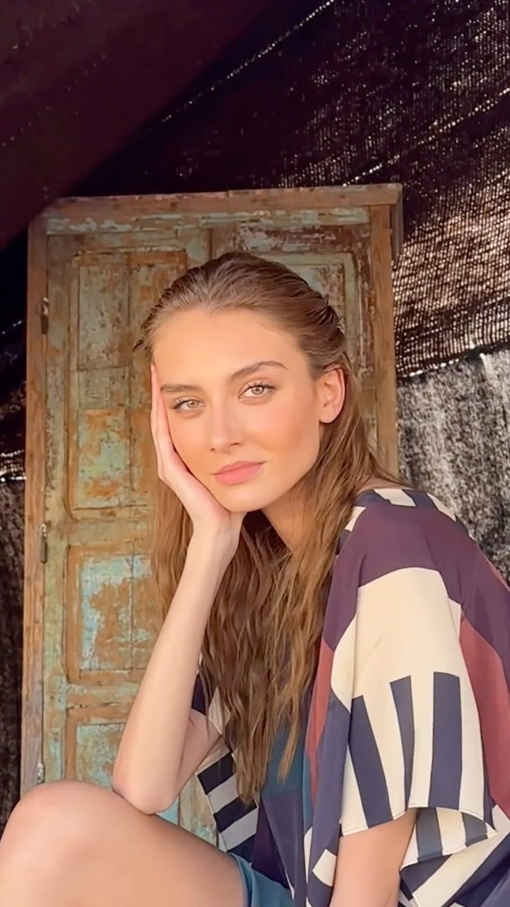 Post 10 by Carla P on Instagram (video)