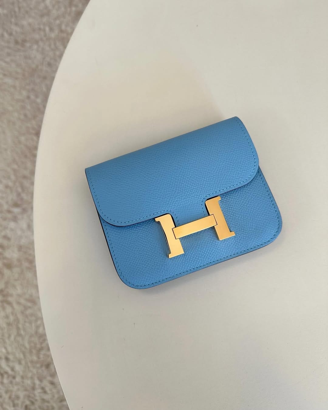 Post 9 by Dépôt-vente luxe Le Dressing des Alpilles on Instagram (carousel)
