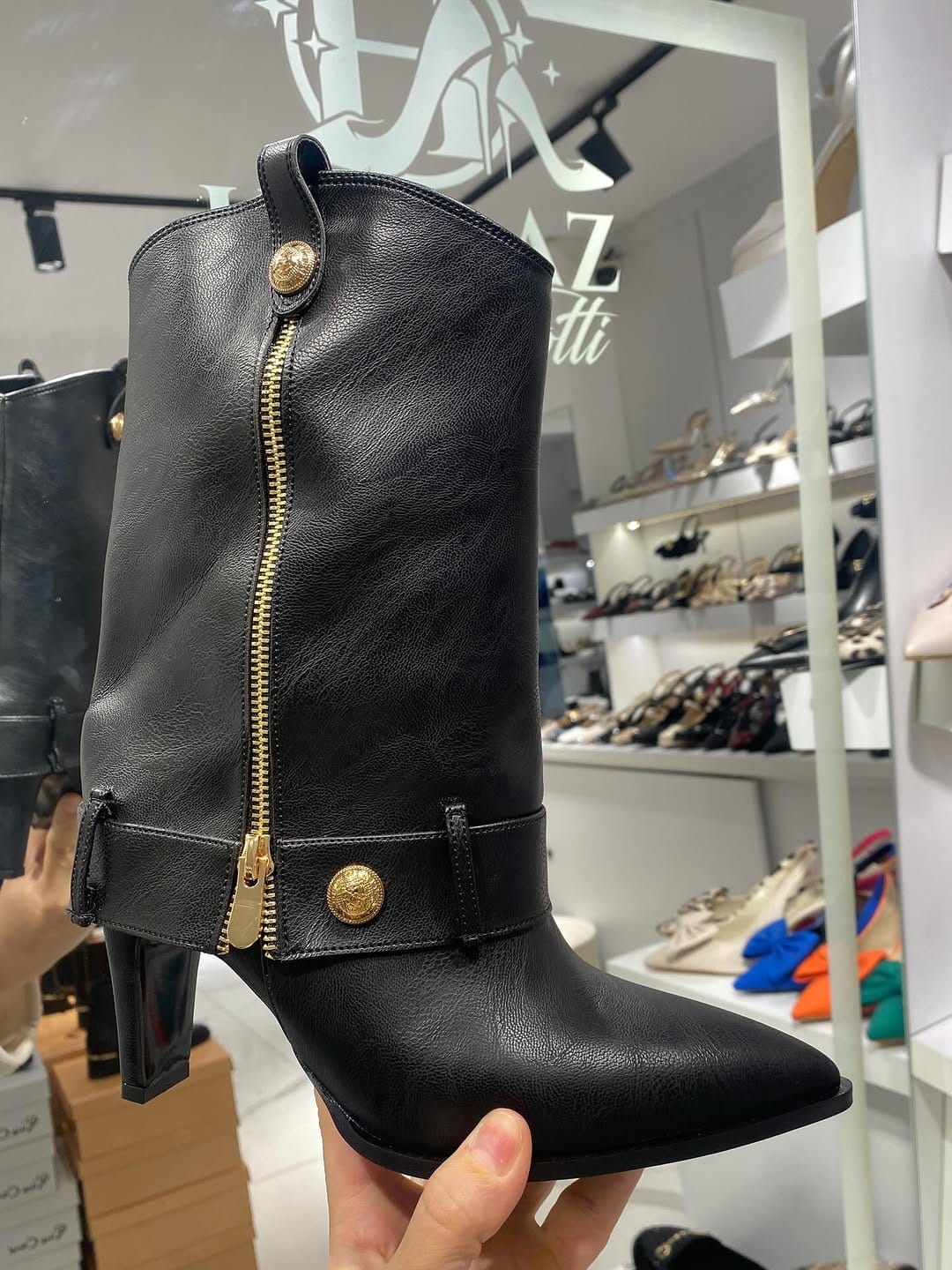 Post 2 by Haylaz Totti Ayakkabı on Instagram (carousel)