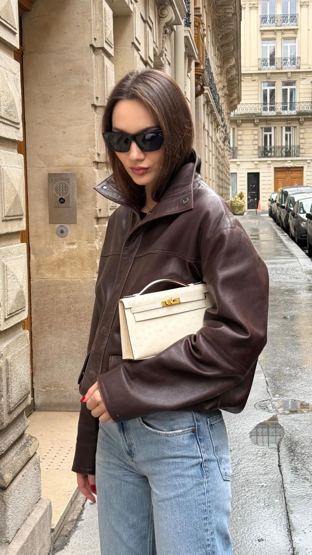 Post 7 by STAMP Paris on Instagram (video)