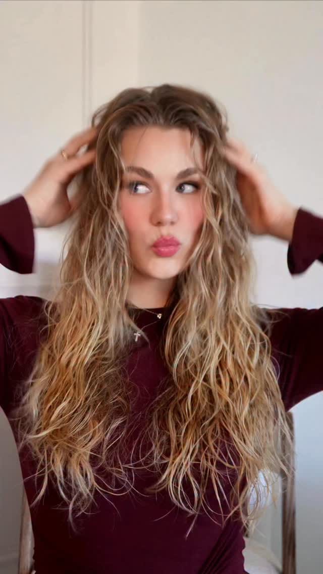 Post 8 by Pauline Guelen on Instagram (video)