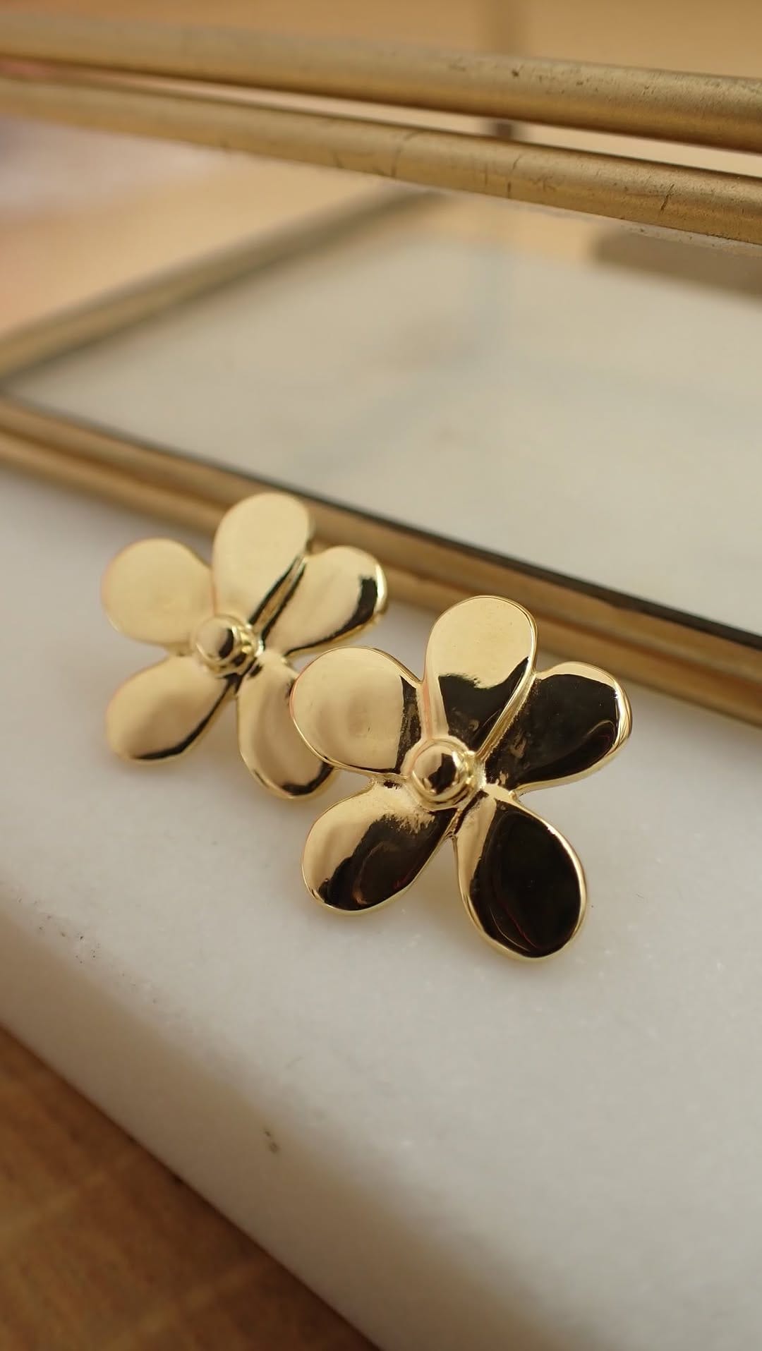Post 10 by Chic Alors Paris | créatrice de bijoux on Instagram (video)