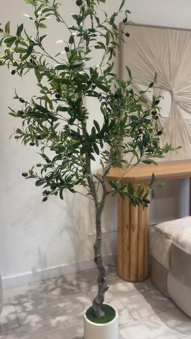 Post 2 by Neodeco Home on Instagram (video)