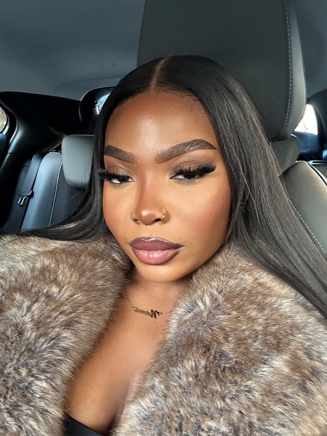 Post 5 by Anaïs 💕💅🏾 on Instagram (carousel)