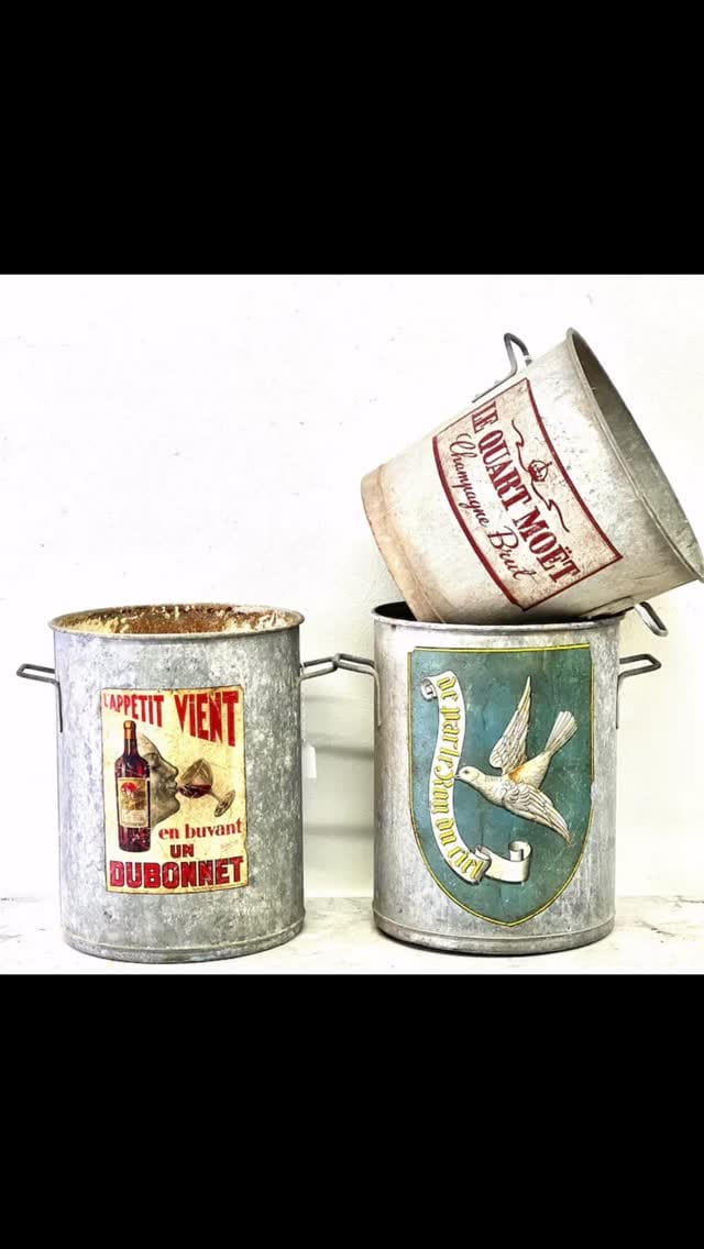 Post 6 by Chasing Vintage on Instagram (video)