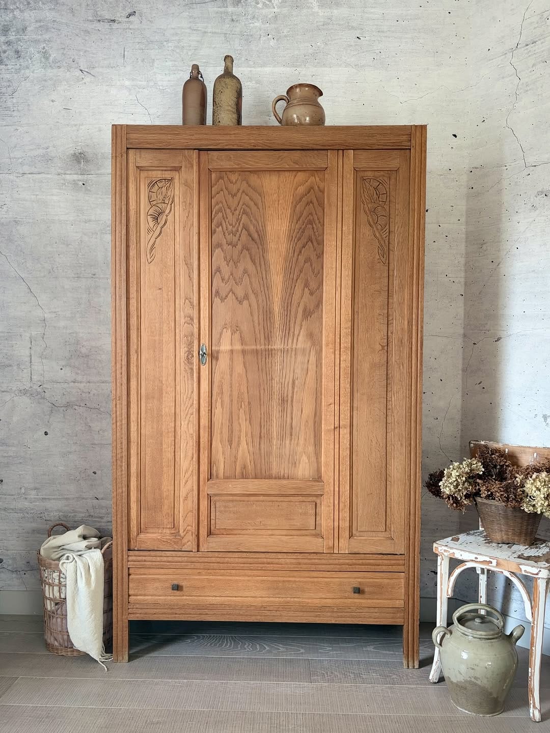 Post 4 by La Brocante d’Agathe on Instagram (carousel)