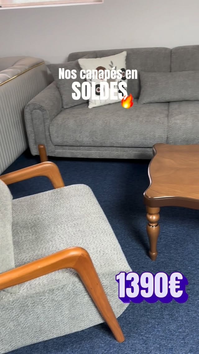 Post 10 by 🅸̇🅳🅴🅰︎🅻 🅼🅴🆄🅱︎🅻🅴🆂 on Instagram (video)