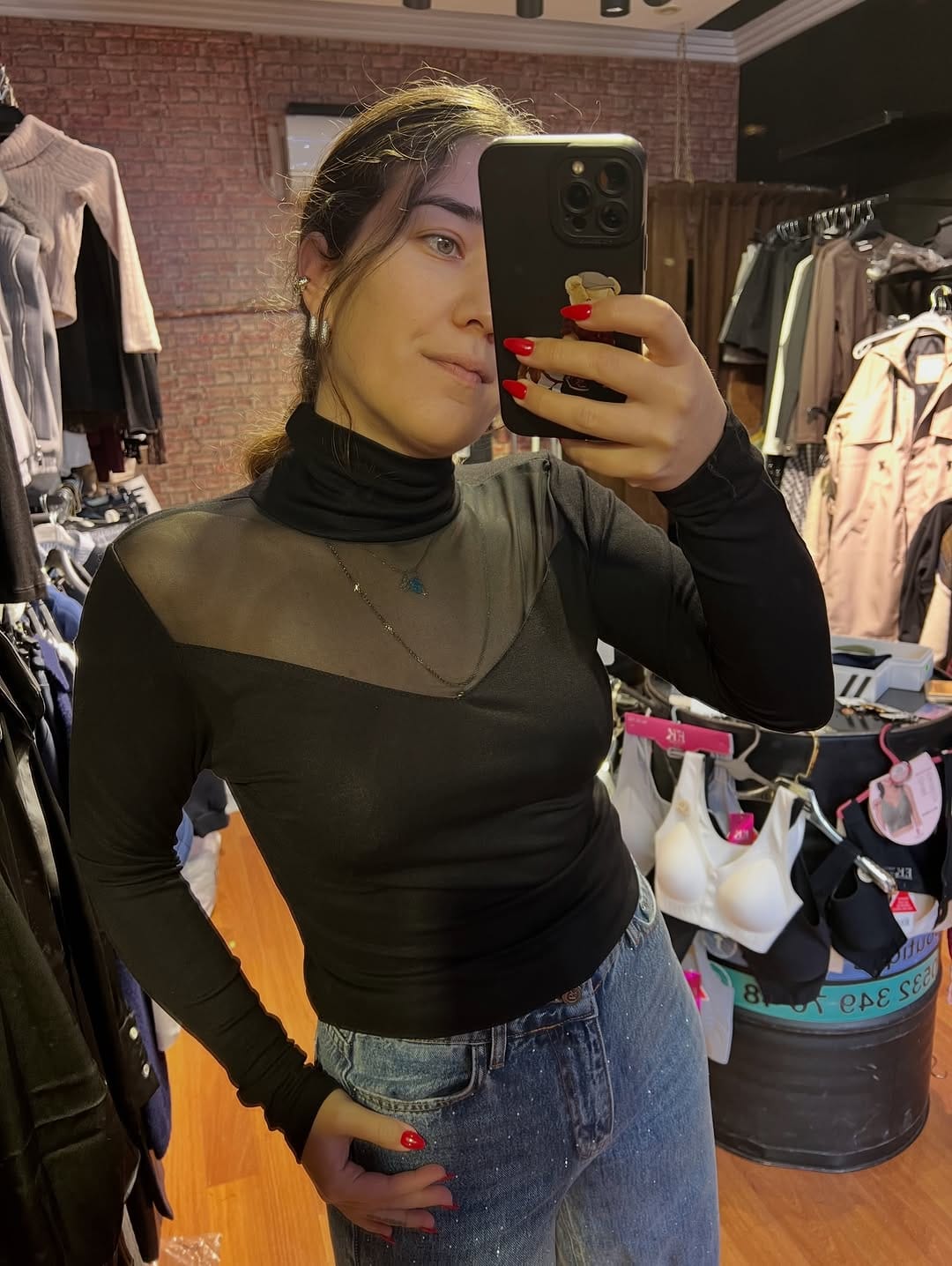 Post 1 by Boutique OhLâLâ on Instagram (image)