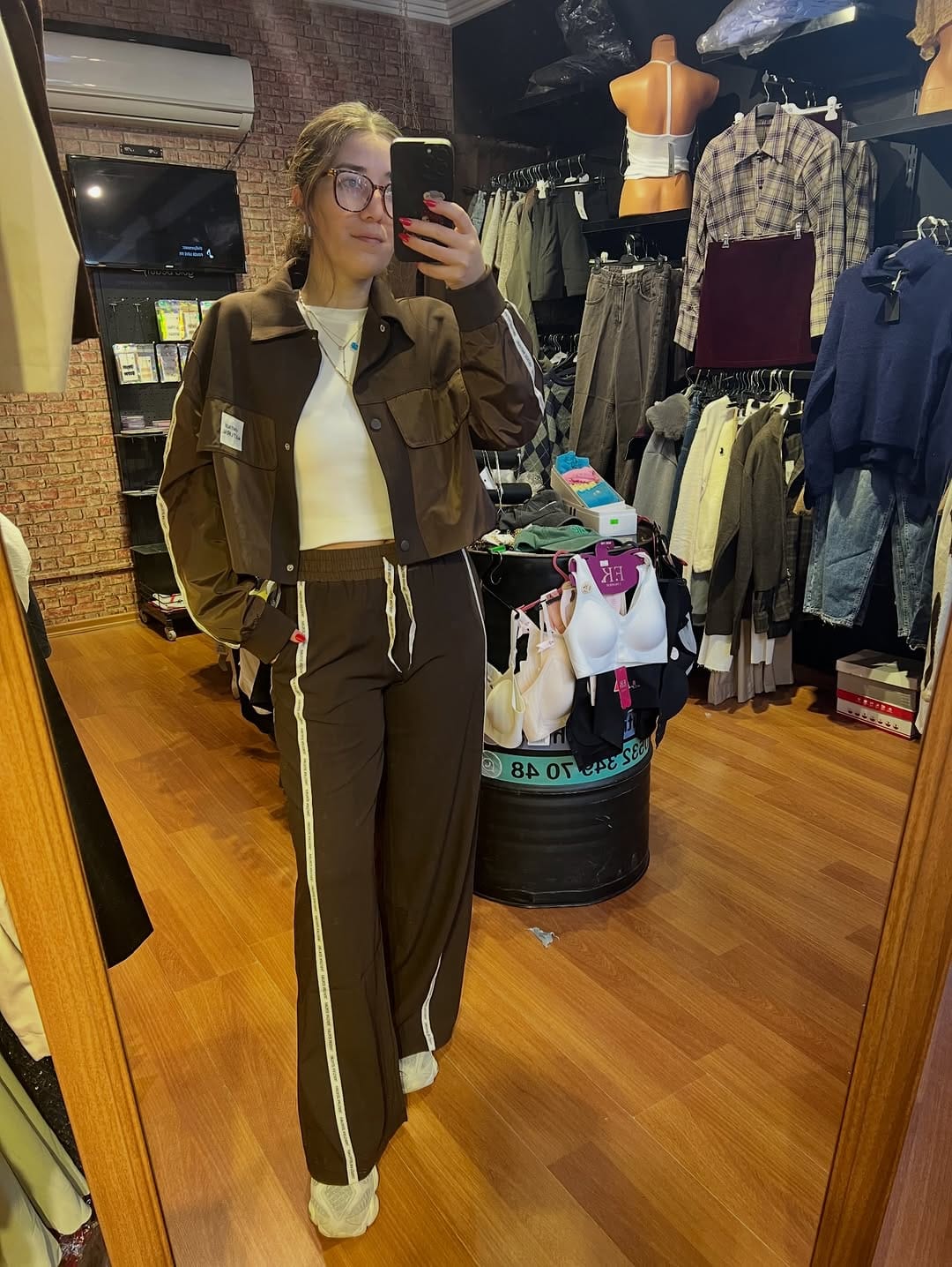 Post 5 by Boutique OhLâLâ on Instagram (image)