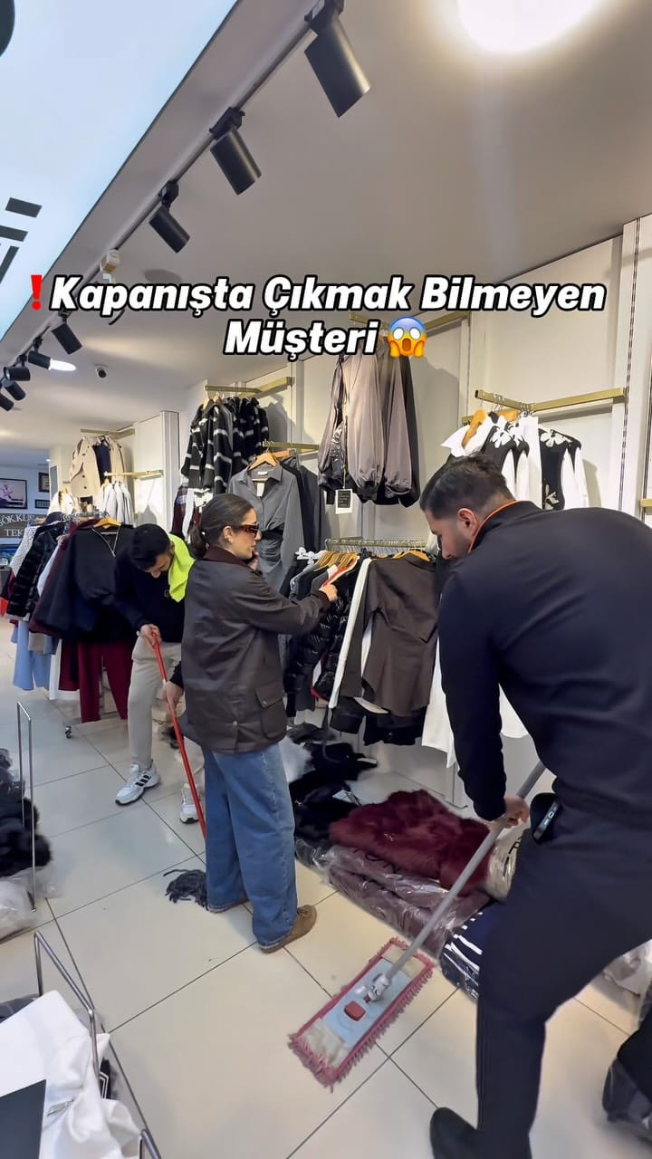 Post 4 by Boutique OhLâLâ on Instagram (video)