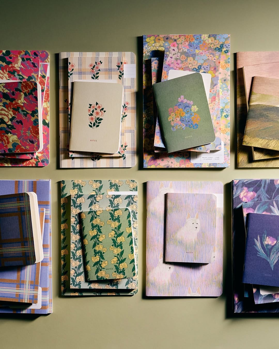 Post 5 by Season Paper Collection on Instagram (image)