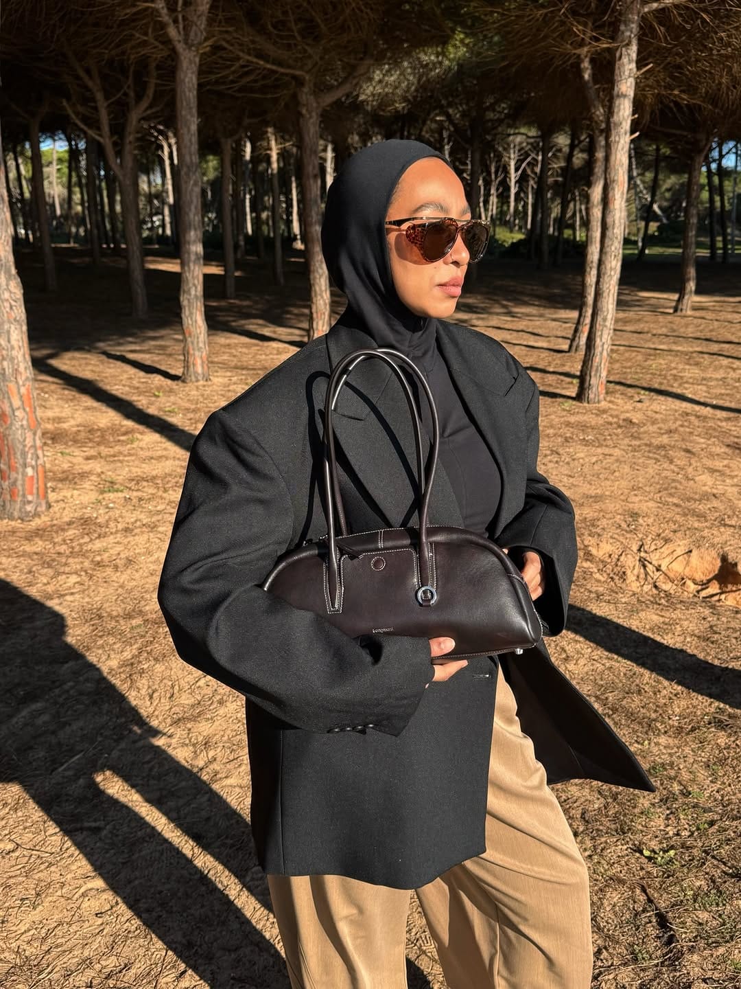Post 3 by Sissi Da Silva on Instagram (carousel)