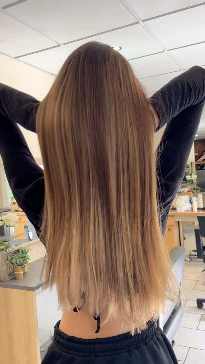 Post 6 by VORGES COIFFURE Vincennes on Instagram (video)