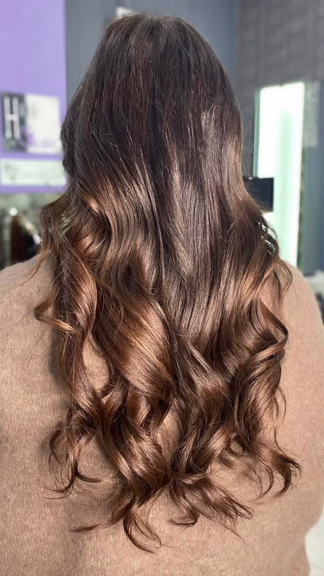 Post 8 by HAIR GLAM on Instagram (video)