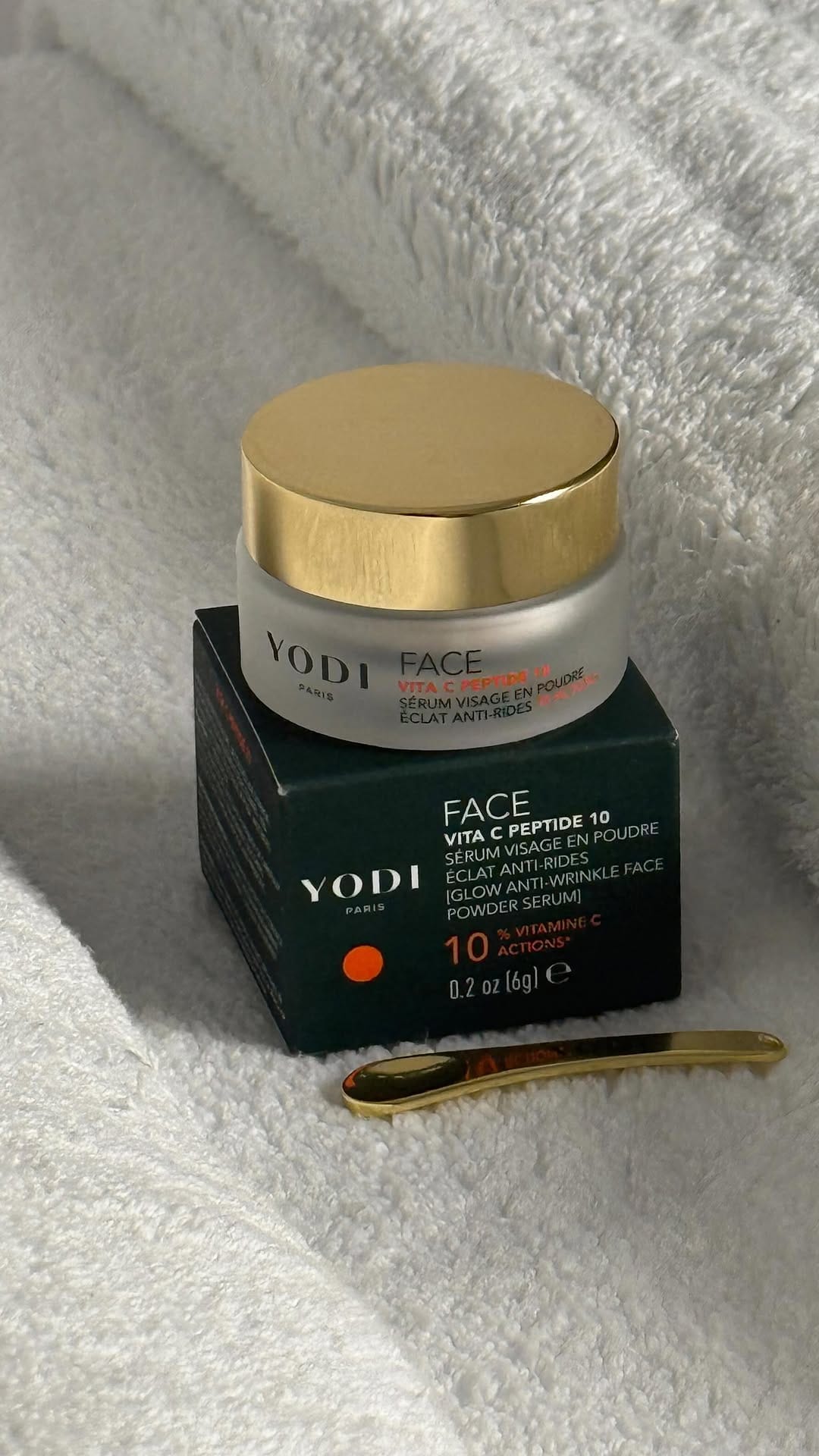 Post 3 by Yodi Beauty I Cosmétiques sans Eau certifiés PETA on Instagram (video)