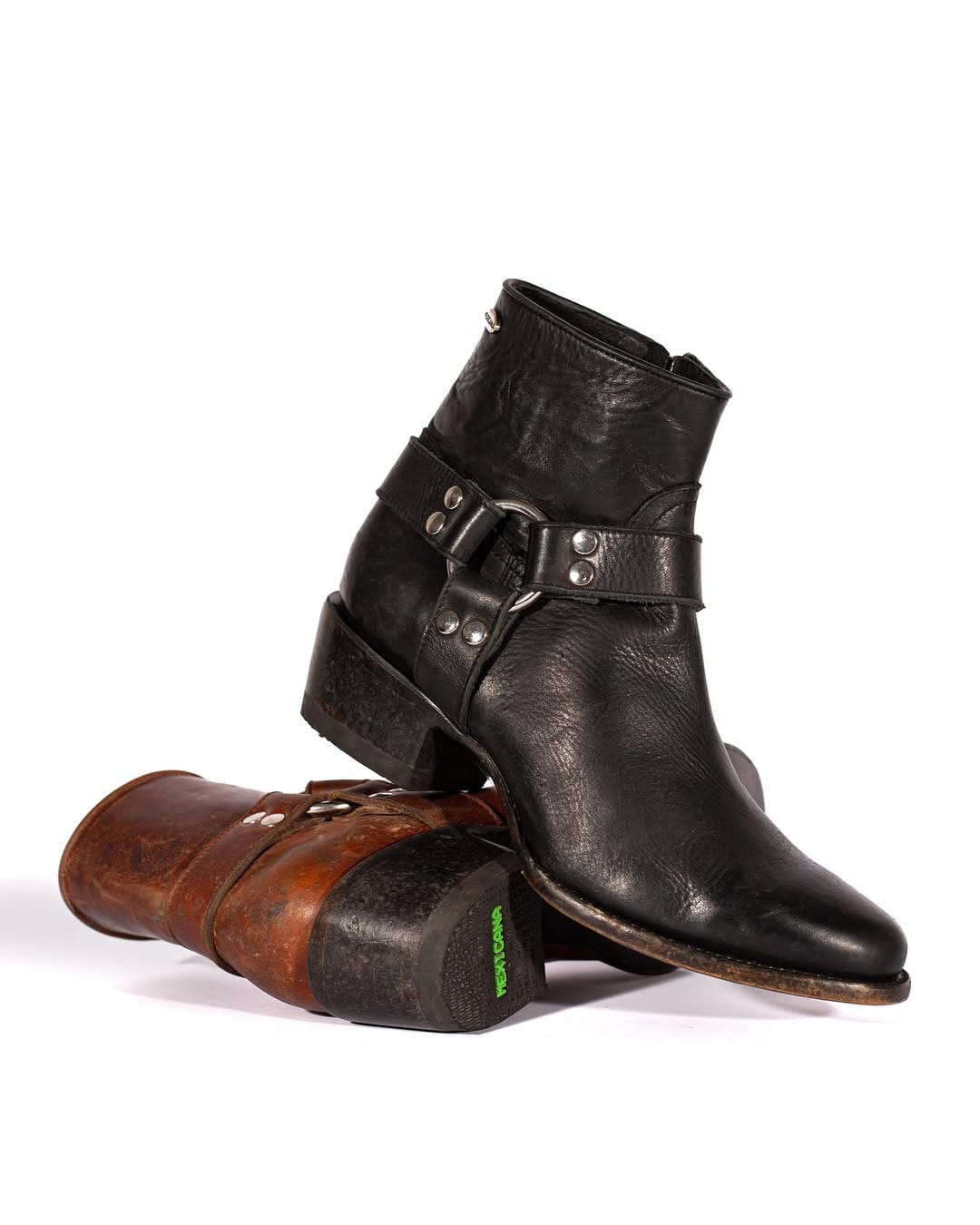 Post 1 by Mexicana boots, marque francaise de santiags. on Instagram (carousel)