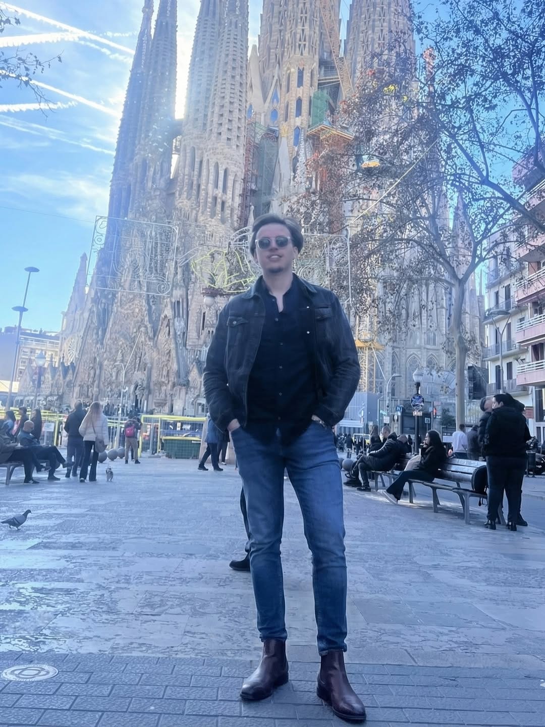 Post 2 by Mohamed Abi | محمد عابي 🤍 on Instagram (carousel)