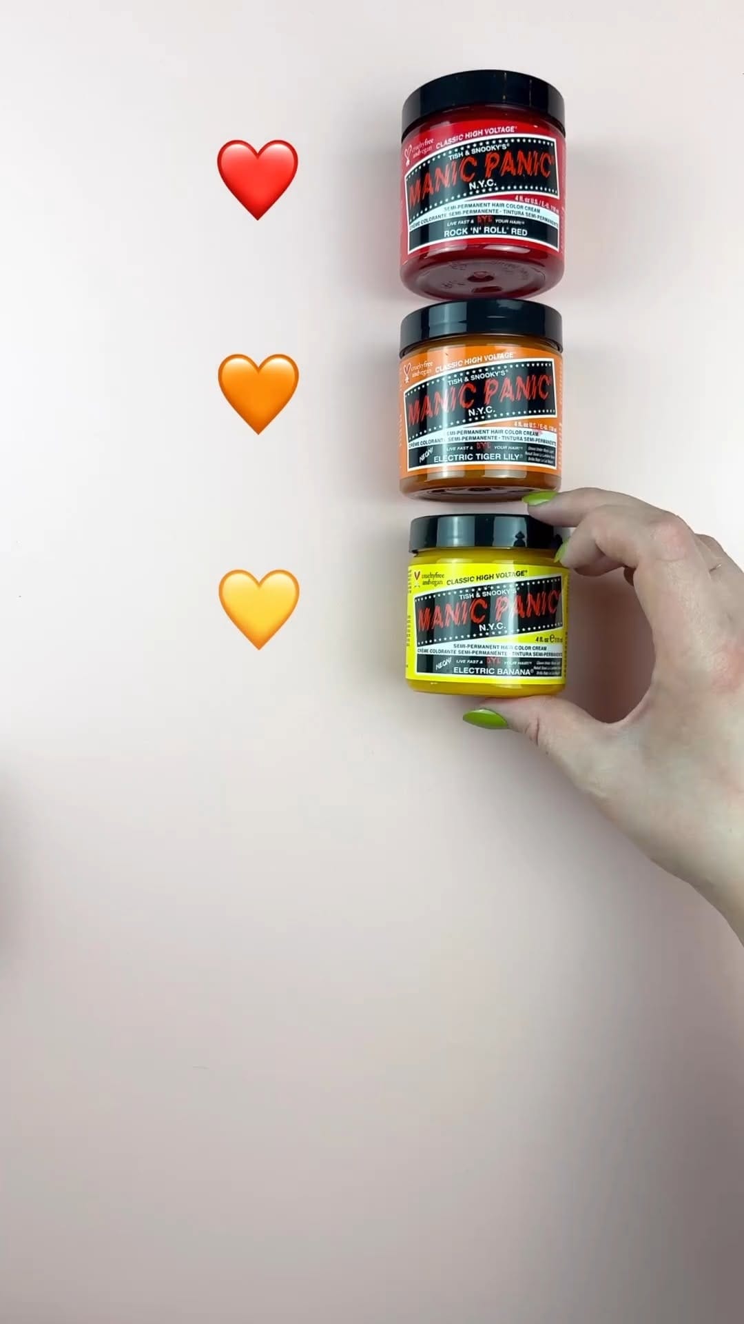 Post 4 by Distributeur officiel 🇨🇵 on Instagram (video)
