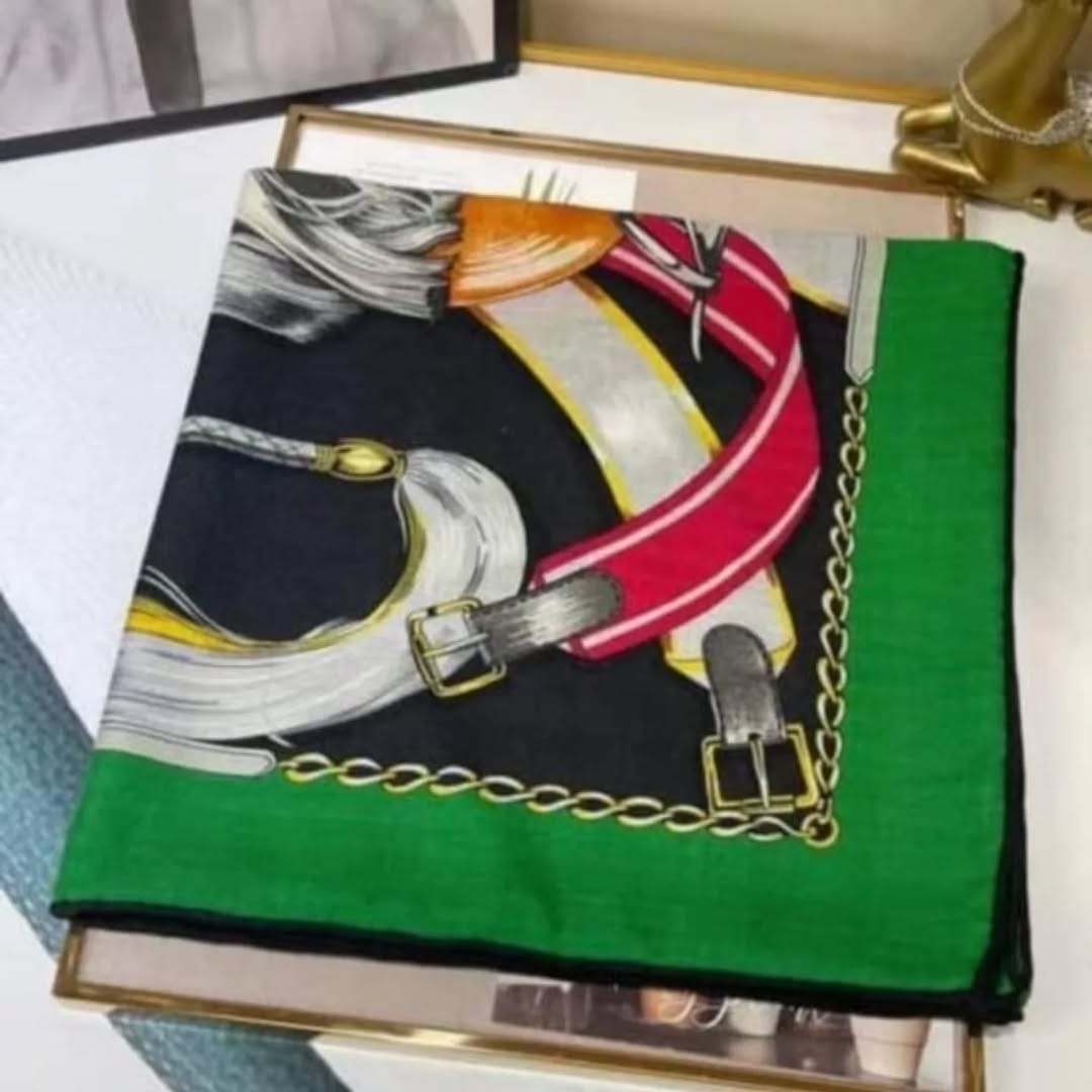 Post 6 by fullart by sophieshop on Instagram (carousel)
