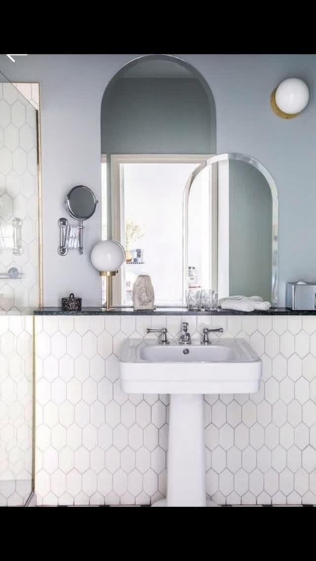 Post 1 by Bleu Provence on Instagram (video)