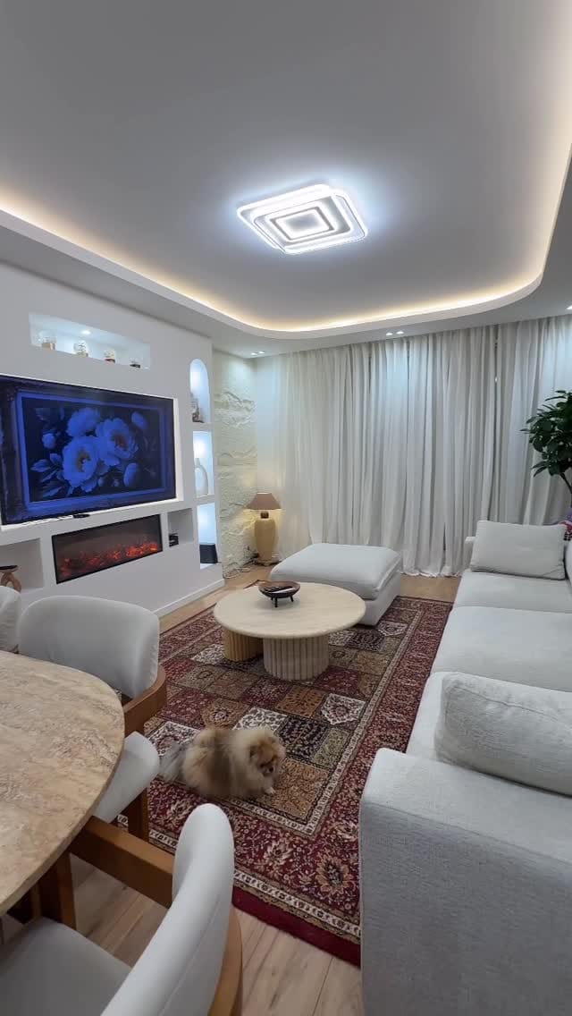 Post 2 by Rebecca mahra  rabhi مهرة ربيكا رابحي on Instagram (video)