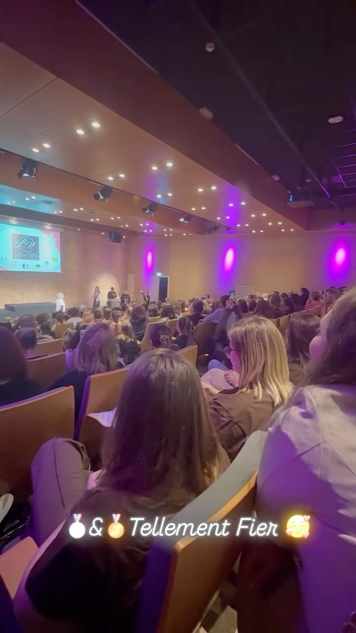 Post 7 by Delphine Derhé Spoor on Instagram (video)