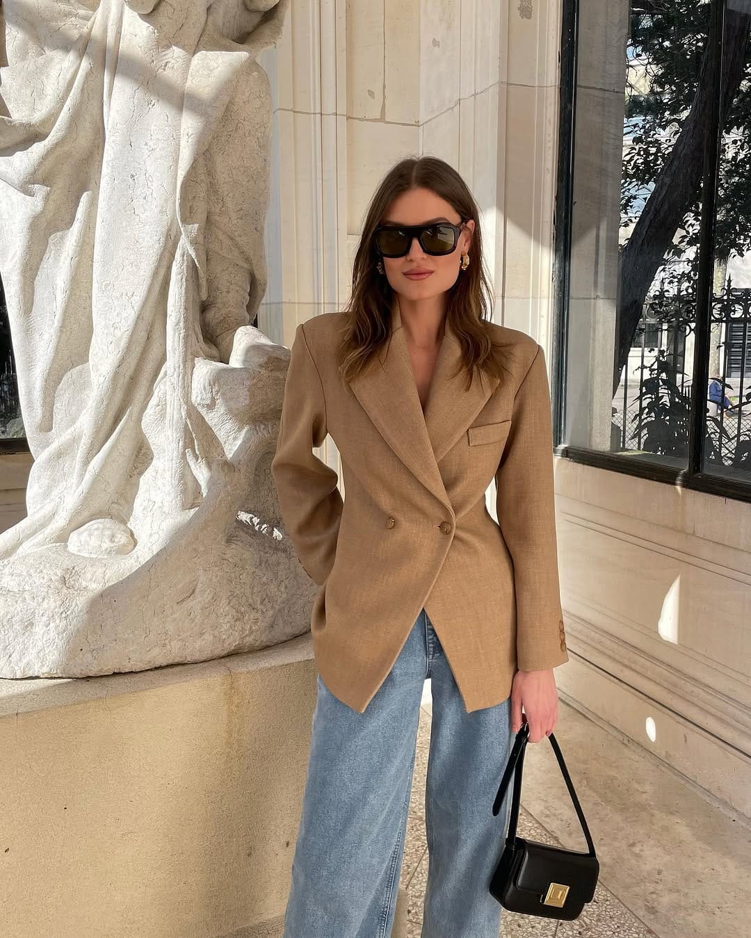 Post 9 by Petra on Instagram (carousel)